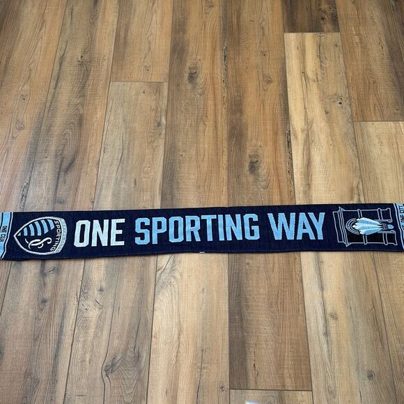 Sporting Kansas City KC Soccer Game Sports Scarf Blue Fall Winter Unisex Cold We - Picture 2 of 4